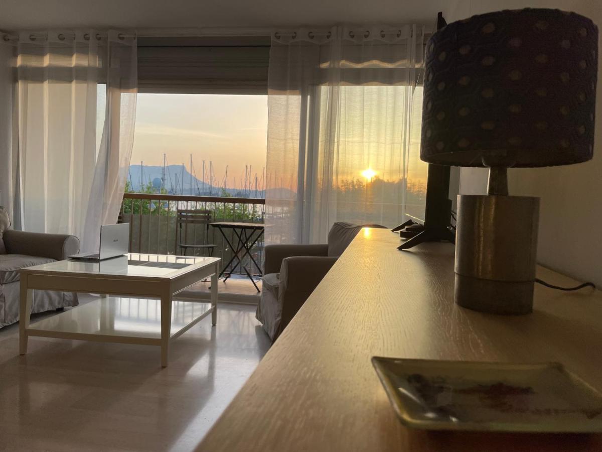 Appartement Les Pieds Dans L'Eau Saint-Mandrier-sur-Mer Luaran gambar
