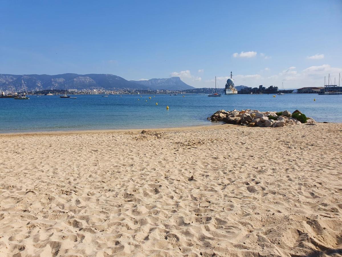 Appartement Les Pieds Dans L'Eau Saint-Mandrier-sur-Mer Luaran gambar