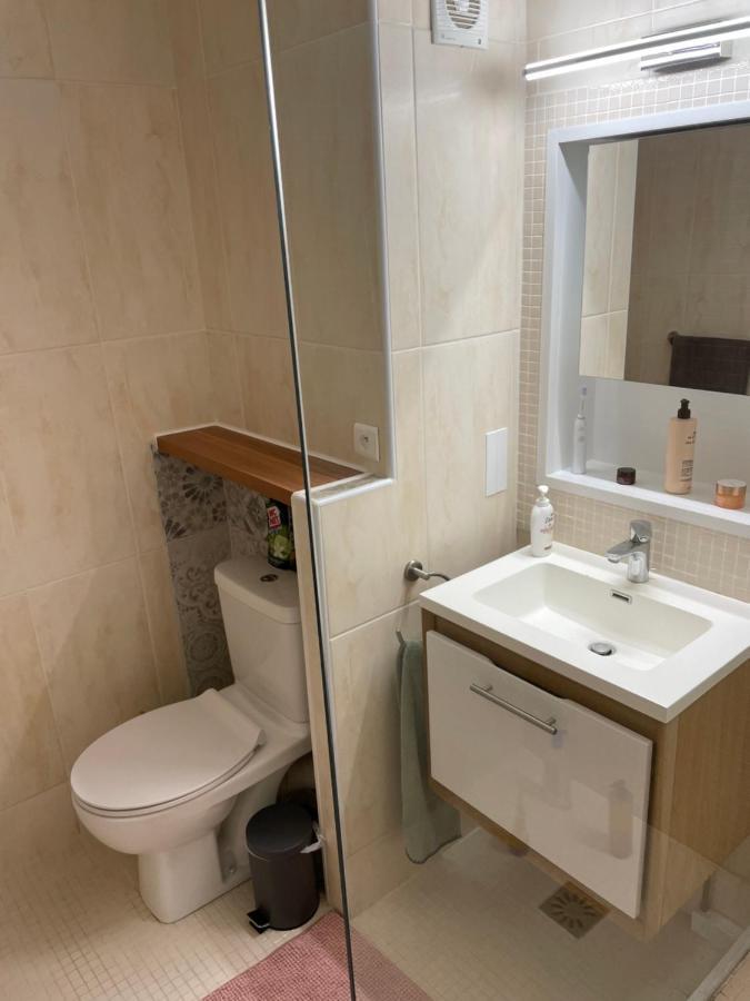 Appartement Les Pieds Dans L'Eau Saint-Mandrier-sur-Mer Luaran gambar